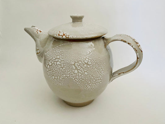 Large teapot with white crackle decoration