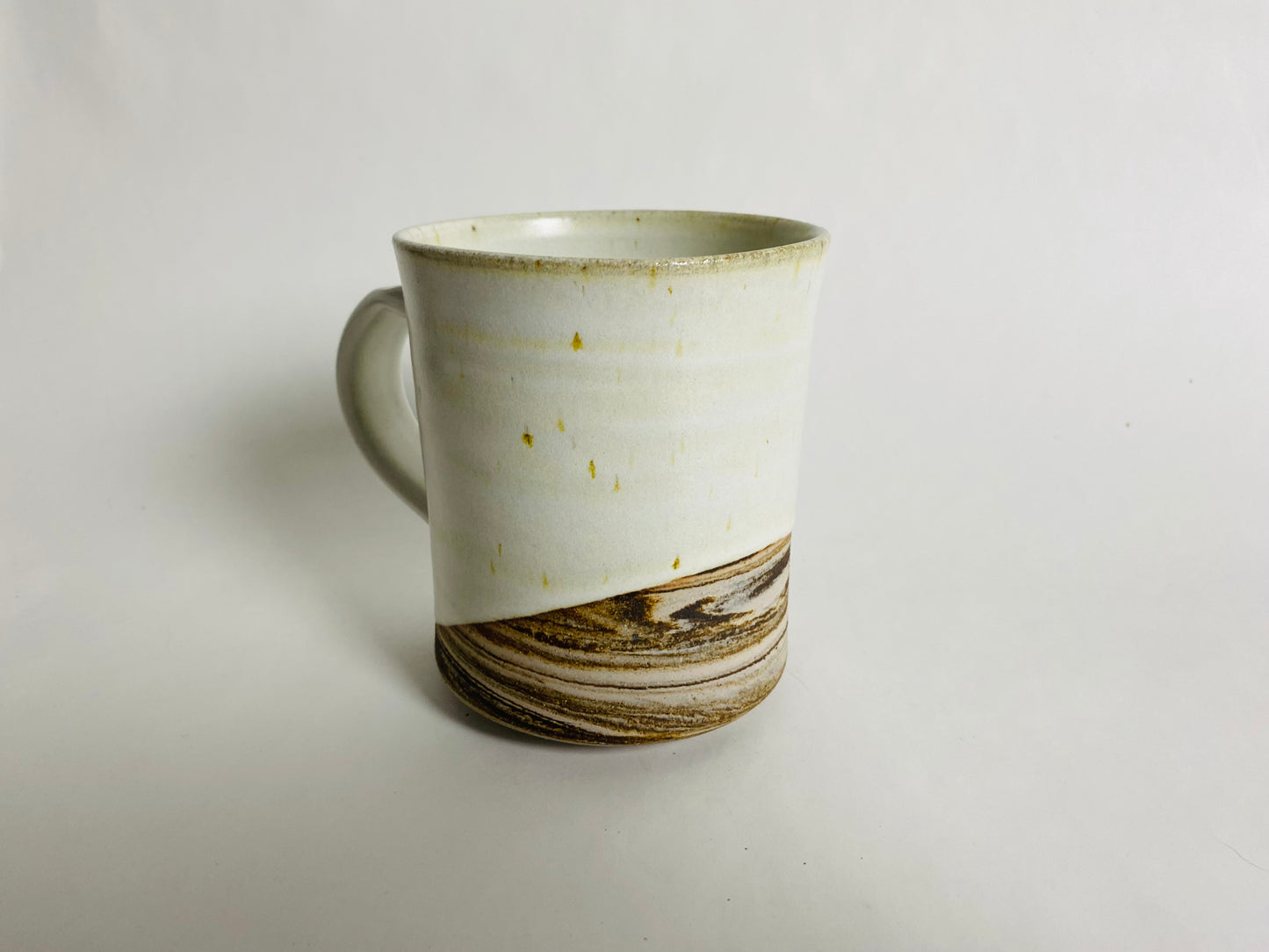 Big and tall mug, satin white glaze and marbleized clay