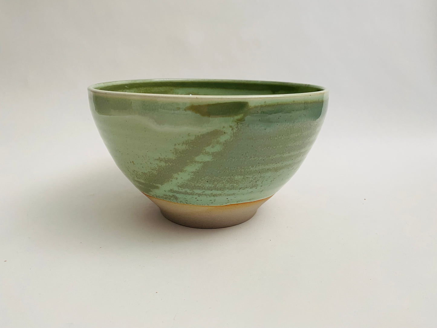 Light green/grey ramen bowls