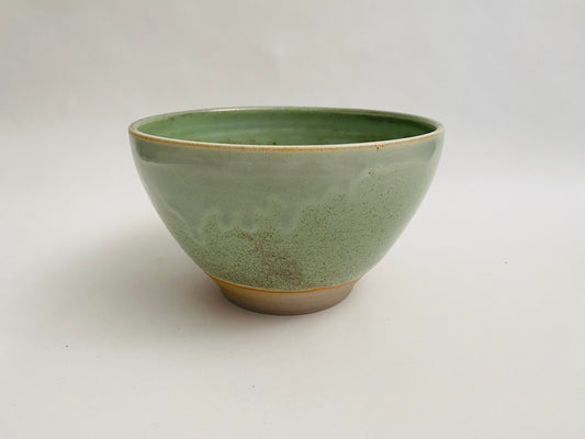 Light green/grey ramen bowls