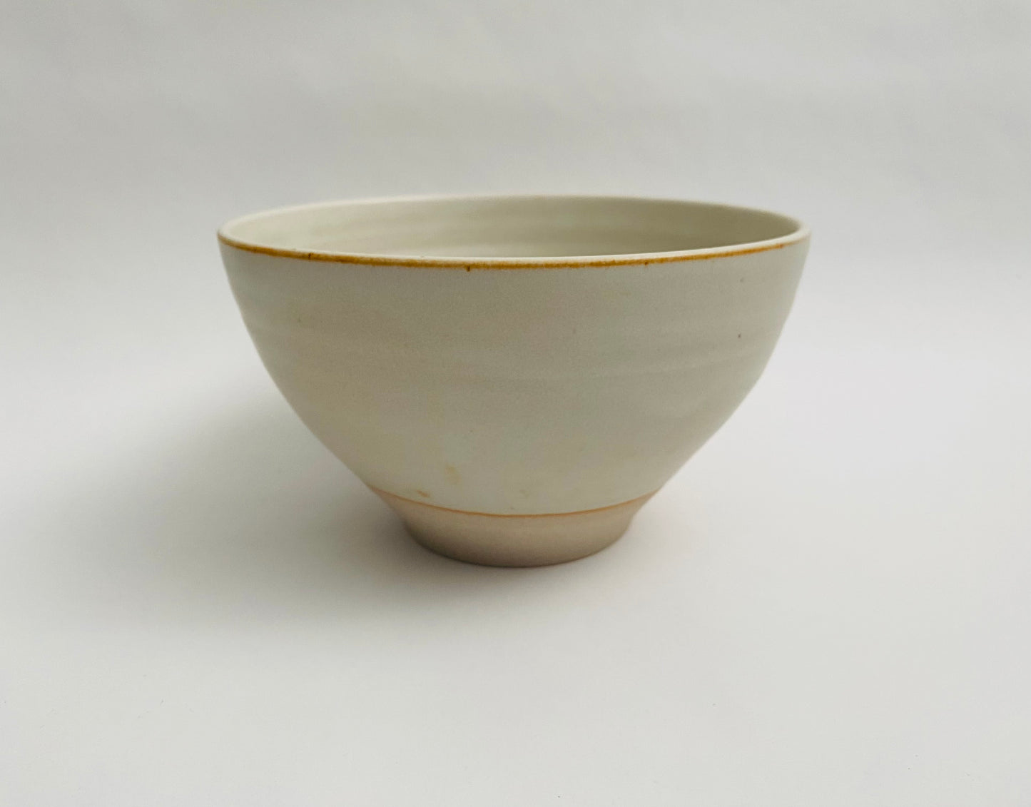 A set of 4 ramen bowls in a matte glaze.