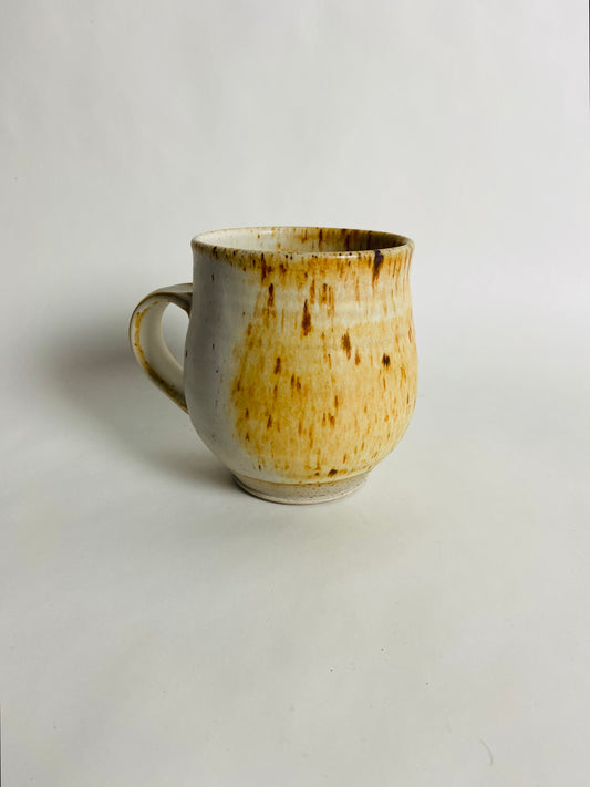 Large Mug with a Speckled Matte Finish
